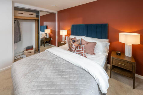 Typical master bedroom (1 bedroom apartment)